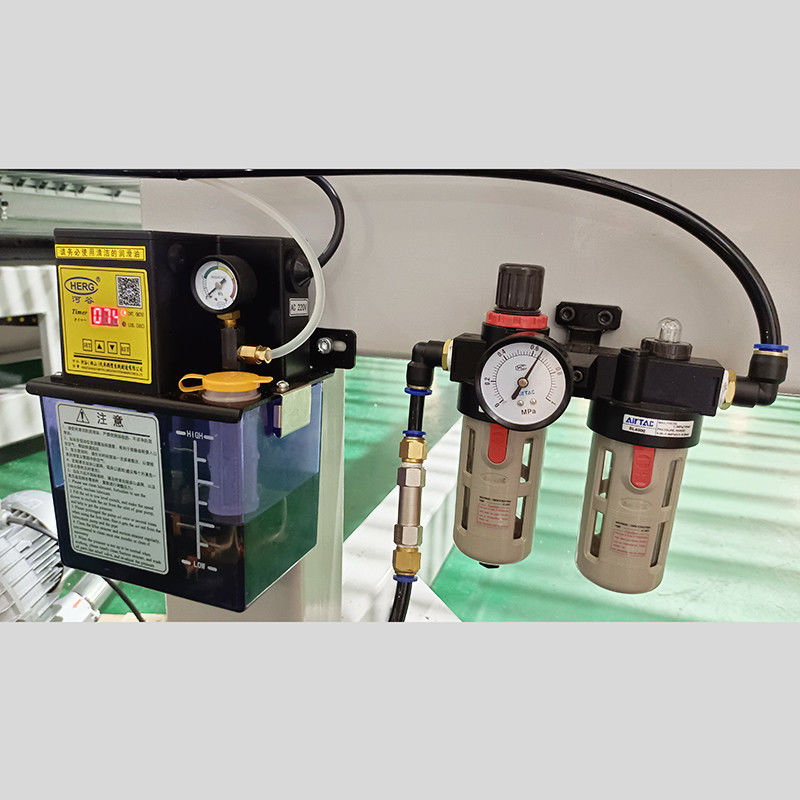 SD-2600 উচ্চ নির্ভুলতা অ্যাক্রিলিক ট্যাবলেট করাত অ্যাক্রিলিক প্যানেল করাত মেশিন স্বয়ংক্রিয় POM, PET, PA, নাইলন, Peek কাটিং PLC মেশিন